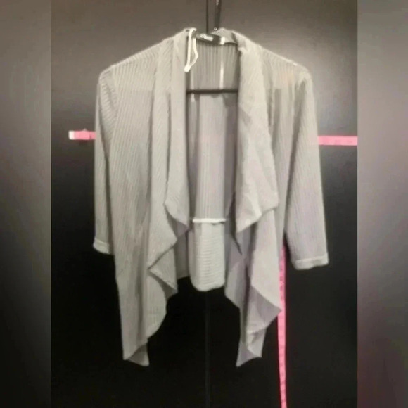I Closam Open Front Gray Waterfall Cardigan - sheer long sleeve Size medium - Picture 1 of 9